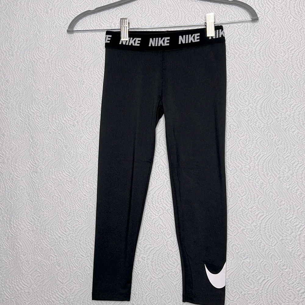 Nike Dri-Fit Girls Lightweight